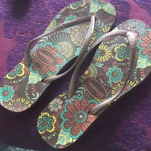 Havaianas slim flip flops US size 7/8